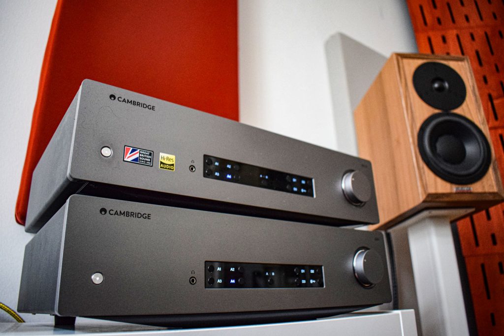 Cambridge Audio CX81 MkII mit MKI