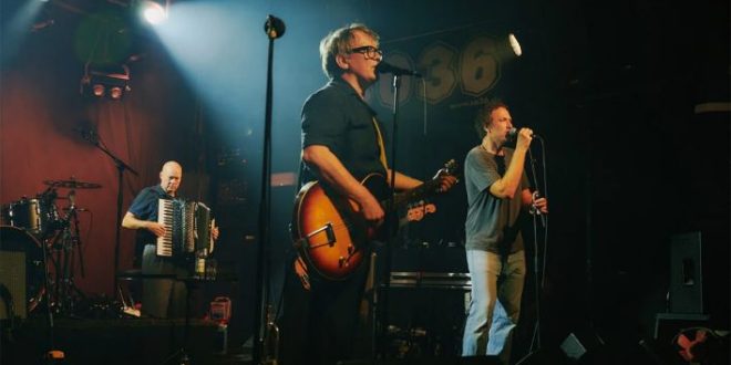 Element Of Crime Live